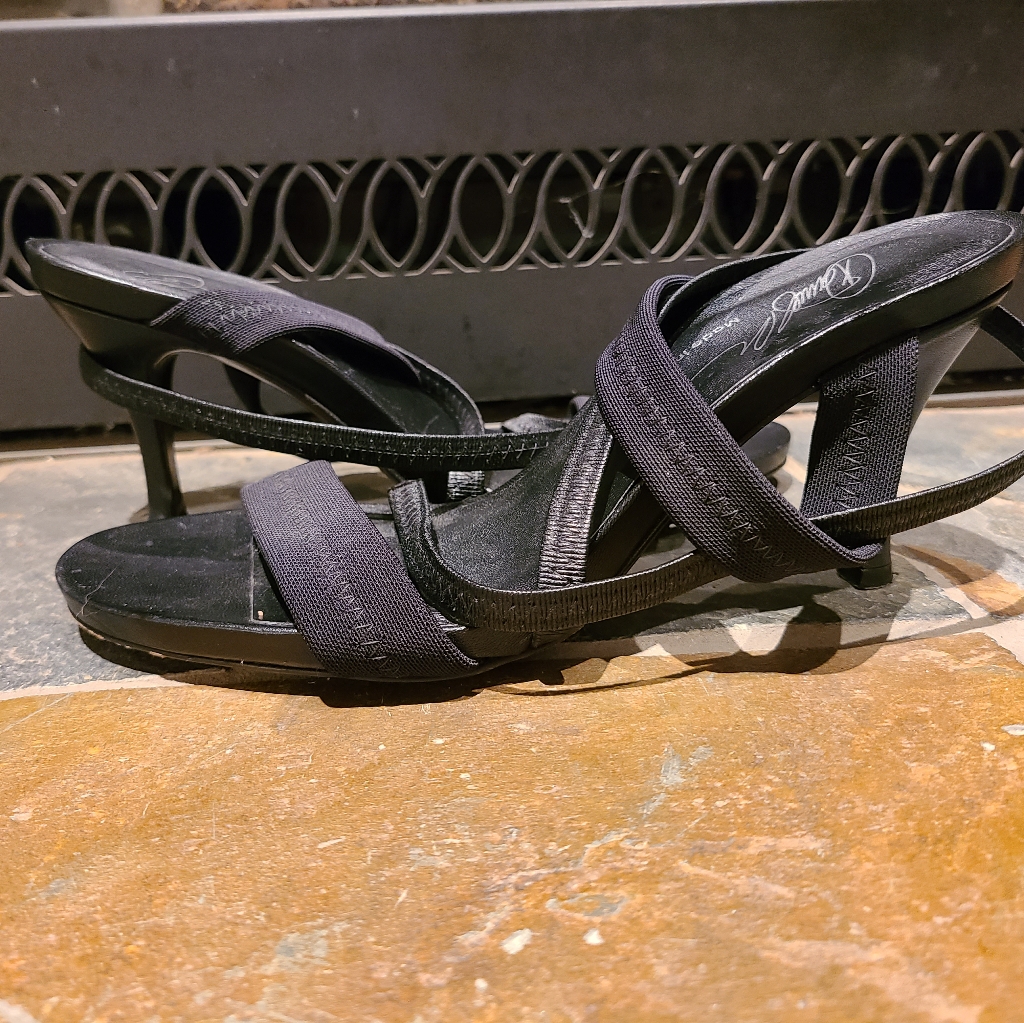 Donald J Pliner Black Alfie Stretched Strappy High Heels With Open Toe Size 9